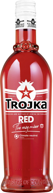 TROJKA Vodka Red