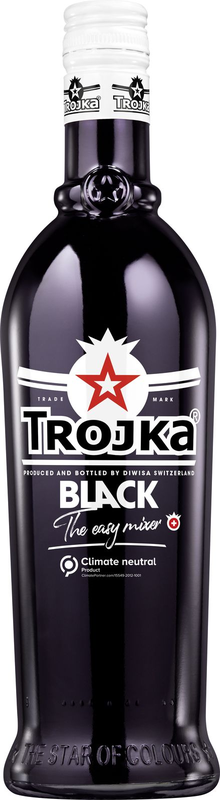 TROJKA Vodka Black